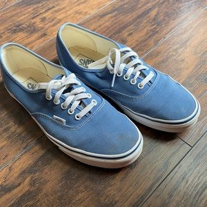 Men’s Blue Vans.